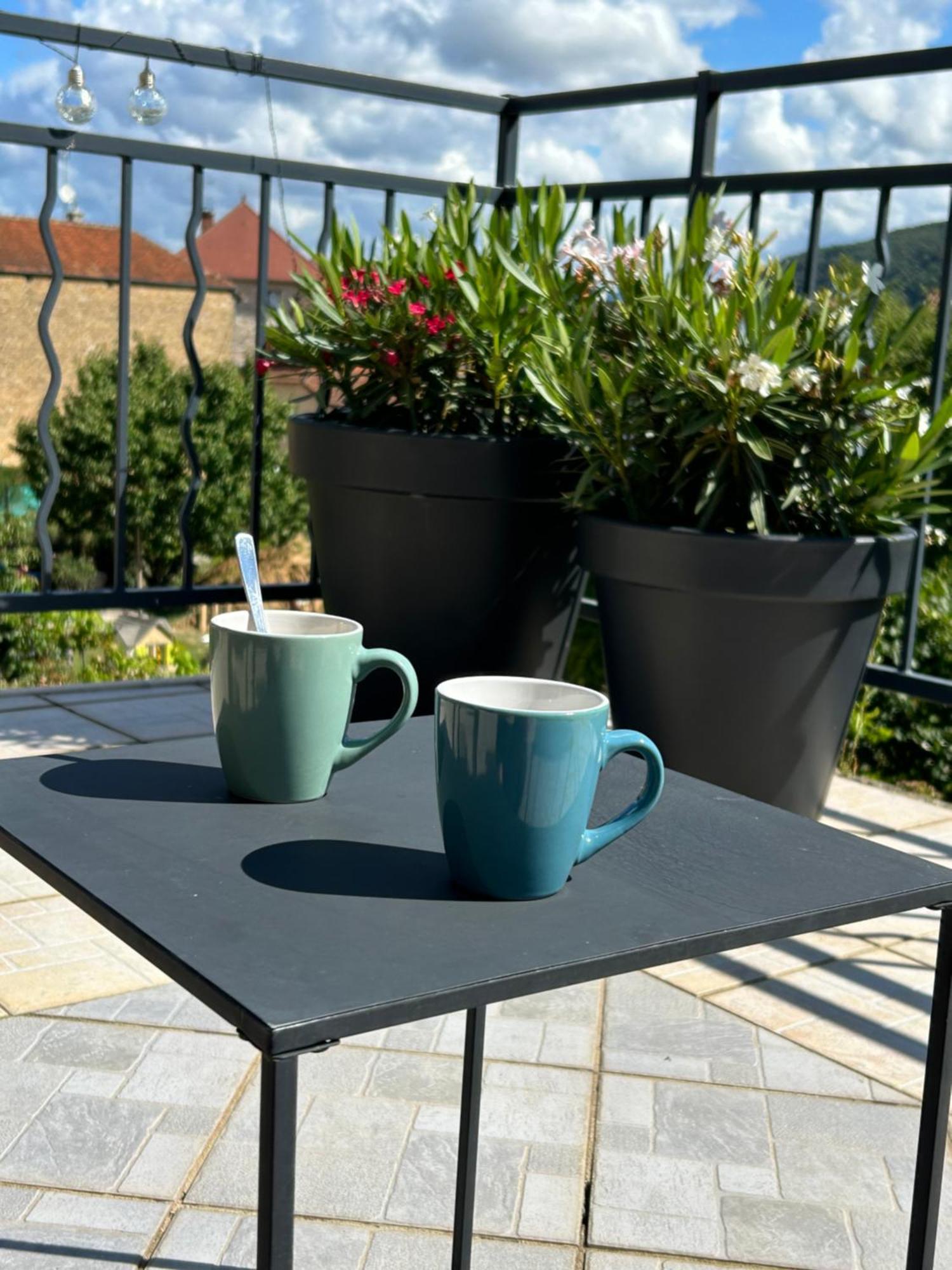Les Glycines Villa Hieres-Sur-Amby Buitenkant foto